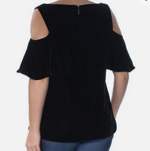 Ralph Lauren Cold Shoulder top - Picture 2 of 10